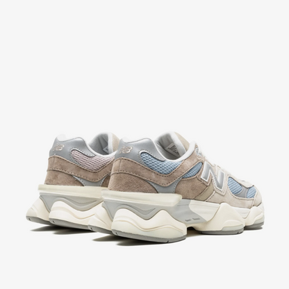 baskets 9060 'Taupe & Sky Blue'